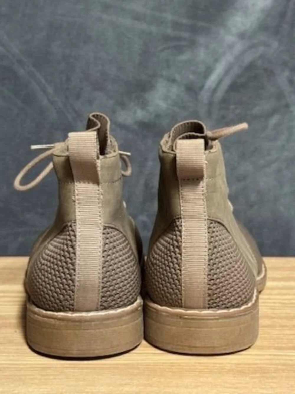 Steve Madden Bernard Taupe Lace-Up Ankle Boots Big Kids Size 5